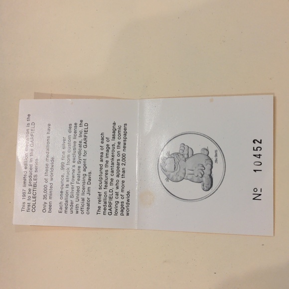 Garfield 1987 first limited collectes series silver coin .999 medallion. - Picture 7 of 9